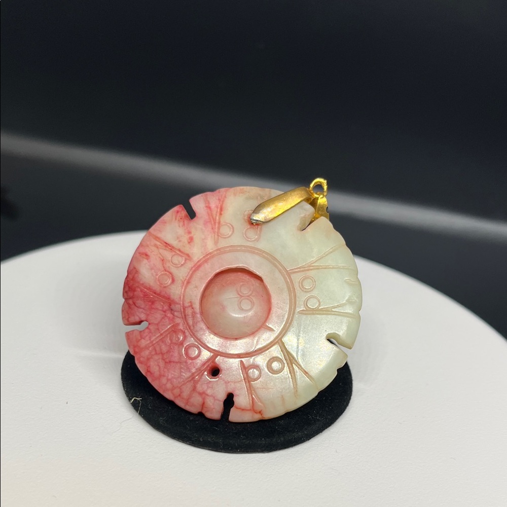 Elegant Pink and Cream nephrite Pendant